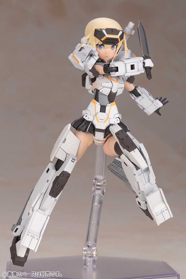 「フレームアームズ・ガール　轟雷改[白] Ver.2」5,400円（税別）（C） KOTOBUKIYA