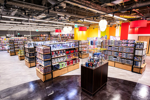 グッズショップ「成田アニメデッキ」