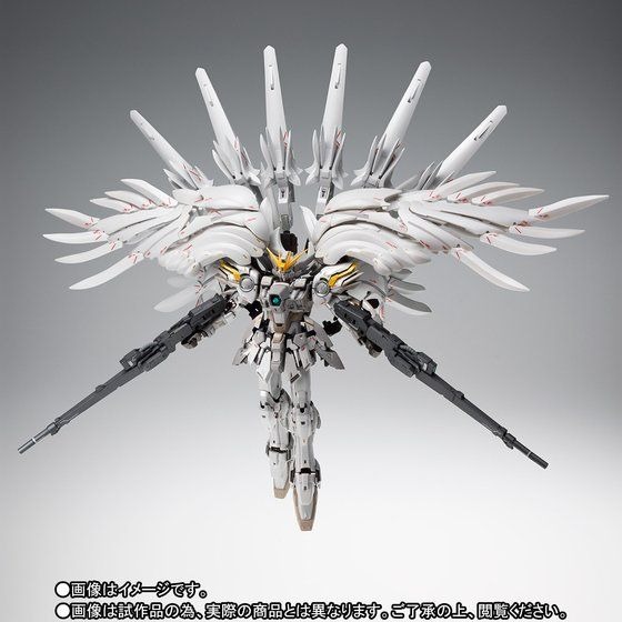 「GUNDAM FIX FIGURATION METAL COMPOSITE ウイングガンダムスノーホワイトプレリュード」販売価格：29,700円（税込）（C）創通・サンライズ