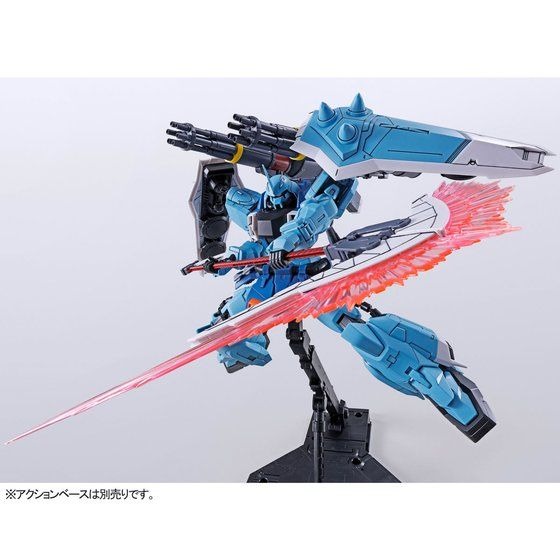 「MG 1/100 スラッシュザクファントム（イザーク・ジュール専用機）」4,950円（税込）（C）創通・サンライズ