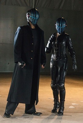 （c）2014 劇場版「仮面ティーチャー」製作委員会 （c）藤沢とおる／集英社