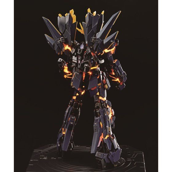 「RG 1/144 ガンダムベース限定 ユニコーンガンダム2号機 バンシィ・ノルン（デストロイモード）（LIGHTING MODEL）」11,550円（税込）（C）創通・サンライズ