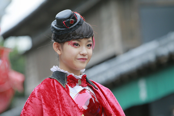 『劇場版 ひみつ×戦士 ファントミラージュ！ ～映画になってちょーだいします～』場面カット（C）TOMY・OLM／劇場版ファントミラージュ！製作委員会