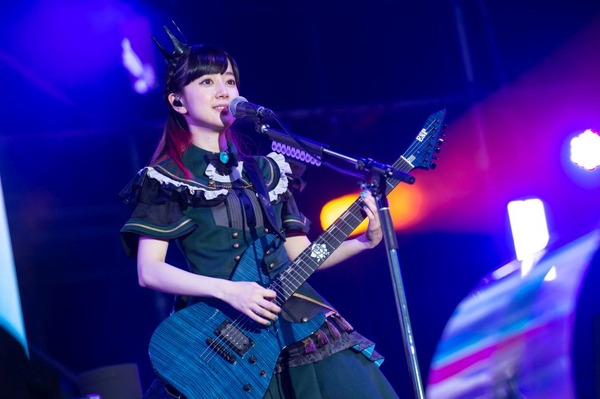 「BanG Dream! 8th☆LIVE」夏の野外3DAYS　DAY1：Roselia「Einheit」（C）BanG Dream! Project（C）Craft Egg Inc.（C）bushiroad All Rights Reserved.Photo 福岡 諒祠、 畑 聡