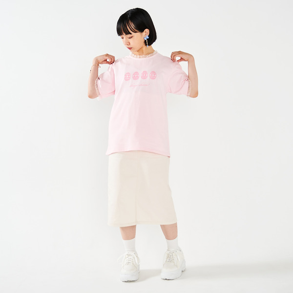 「Tシャツ（色：ピンク・ブルー、サイズ：S・M・L）」4,400円（税込）（C）PEACH-PIT