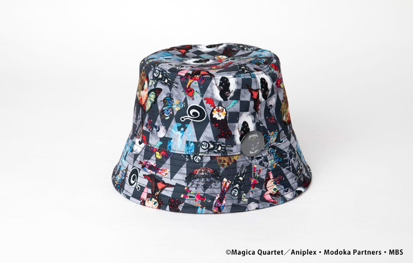 「魔法少女まどか☆マギカ × CA4LA 総柄バケットハット 10th ver.」9,900円（税込)（C）Magica Quartet／Aniplex・Modoka Partners・MBS（C）Magica Quartet／Aniplex・Modoka Movie Project Rebellion