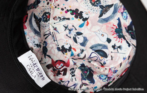 「魔法少女まどか☆マギカ × CA4LA お菓子の魔女バケットハット 10th ver.」11,000円（税込）（C）Magica Quartet／Aniplex・Modoka Partners・MBS