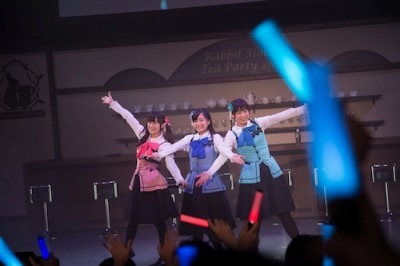 「ご注文はうさぎですか? スペシャルイベント ～Rabbit House Tea Party 2014～」(C)Koi・芳文社／ご注文は製作委員会ですか？
