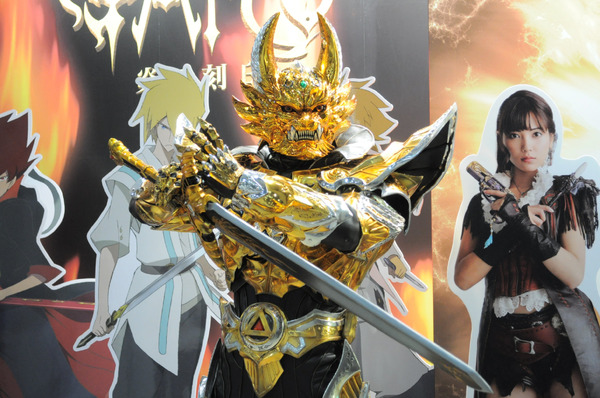 ホラーと戦う黄金騎士、大迫力の牙狼ブースに肉薄！＠AnimeJapan 2015