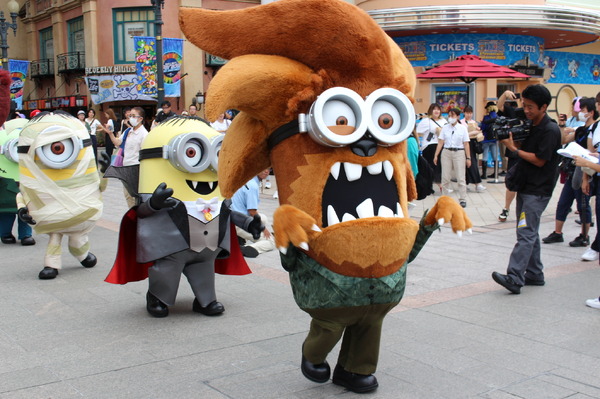 Universal Studios Japan TM & (C) Universal Studios. All rights reserved. Minions and all related elements and indicia TM & (C) 2023 Universal Studios. All rights reserved. (C) Nintendo TM & (C) Universal Studios & Amblin Entertainment (C)CAPCOM CO., LTD. ALL RIGHTS RESERVED TM & (C) Universal Studios. All rights reserved. (C)2023 Universal Music LLC (C)KADOKAWA (C) 2023 Peanuts Worldwide LLC