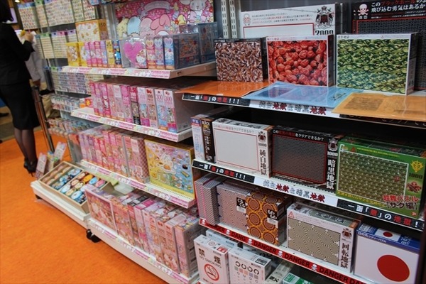 斬新なパズルが満載、ビバリーブース@東京おもちゃショー2015