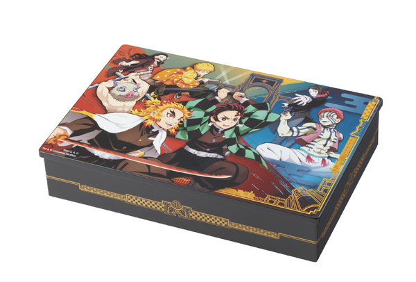 『鬼滅の刃 』 グッズ（C）吾峠呼世晴／集英社・アニプレックス・ufotable TM & （C） Universal Studios. All rights reserved.