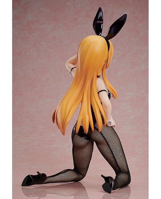 布製の“網タイツ”から透けるお尻の質感…俺妹「高坂桐乃」がバニー姿の1/4スケールで立体化！今後「黒猫 バニーVer.」も案内予定