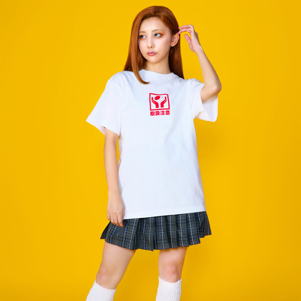 「『行け！稲中卓球部』POP UP STORE in 大宮」「送ってくれよTシャツ」4,950円（税込）（C）古谷実／講談社