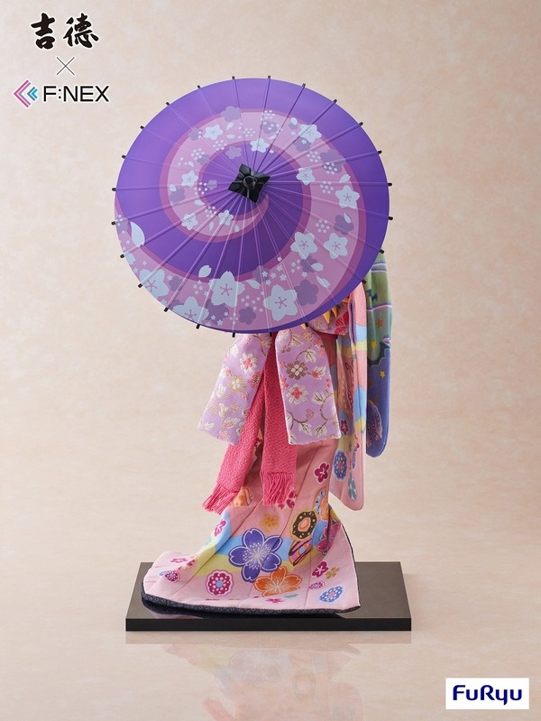 「吉徳×F:NEX 忍野忍 -日本人形- 1/4スケールフィギュア」187,000円（税込）（C）西尾維新／講談社・アニプレックス・シャフト