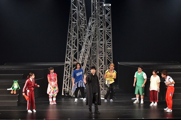 『ひと夏のアクエリオン」 一万年と二千年前から愛してる(C)河森正治・サテライト/ALC/GP