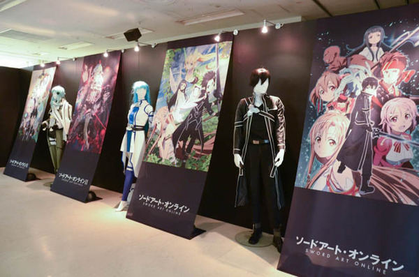 キリトら冒険の軌跡を辿れる「ソードアート・オンライン」企画展 8月16日まで池袋で開催