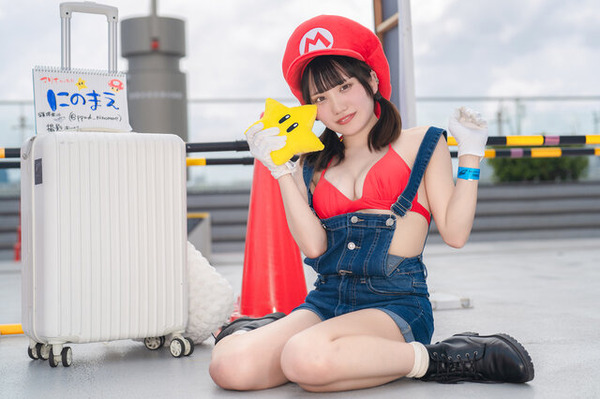 マリオ（二次創作）／にのまえ（X：@ppnd_ninomae）、撮影：tama（X：@tama_0811_）