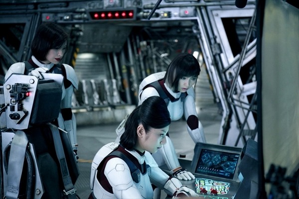 「ハリウッドにも作れないものを作る」三池監督、伊藤英明ら意気込みを語る　映画『テラフォーマーズ』現場取材