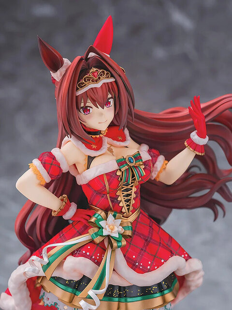 イルミネーションの中で“1番”キレイ！『ウマ娘』よりクリスマス勝負服の「ダイワスカーレット」フィギュアが予約受付開始