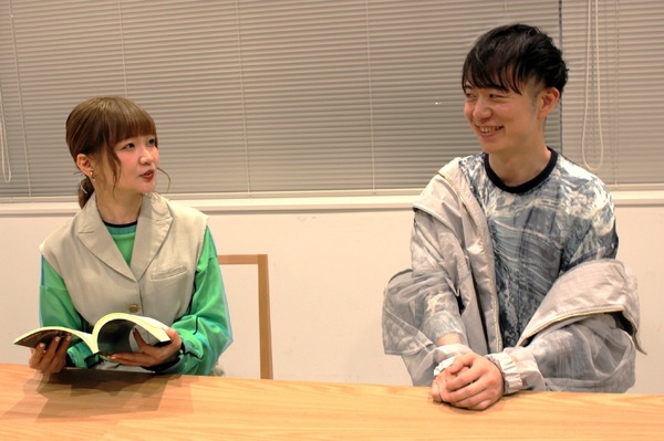 【安田現象×種崎敦美インタビュー】予測不能!?サイバーラブサスペンス「メイクアガール」