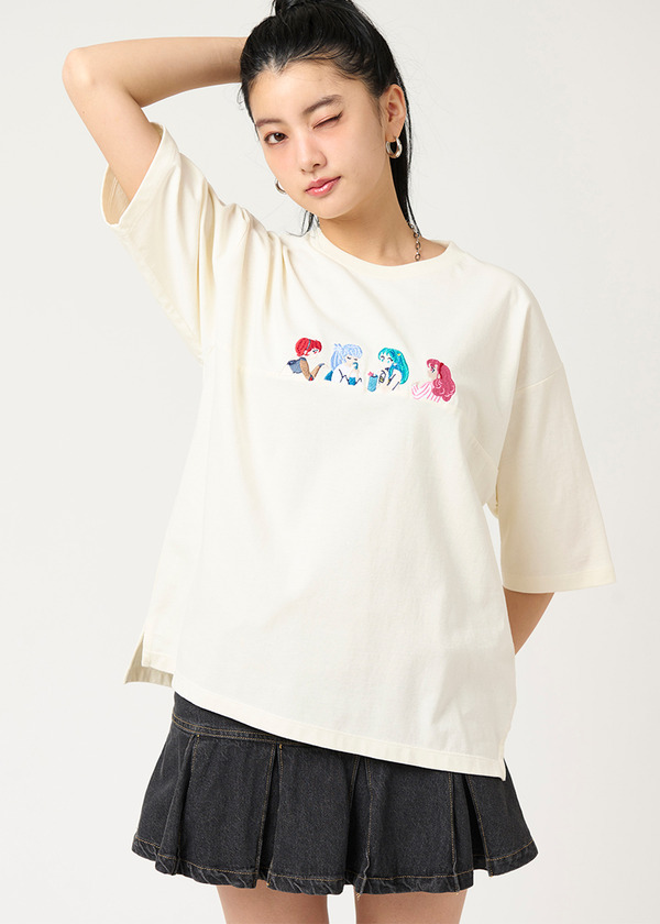 「『うる星やつら』×グラニフ」ティータイム｜ビッグシルエットTシャツ（C）高橋留美子／小学館