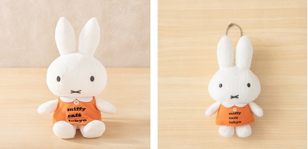 「miffy café tokyo」ぬいぐるみS、マスコットキーホルダー Illustrations Dick Bruna（C）copyright Mercis bv,1953-2025　www.miffy.com