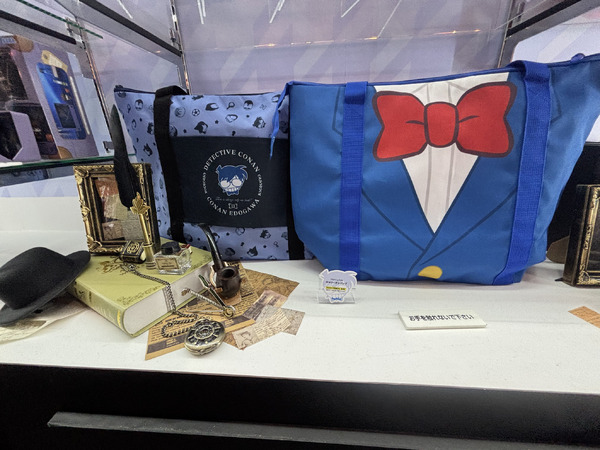 名探偵コナンプラチナムザッカキャリーオンバッグ