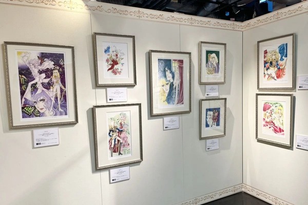 「ベルサイユのばら版画展」会場の様子（C）池田理代子プロダクション