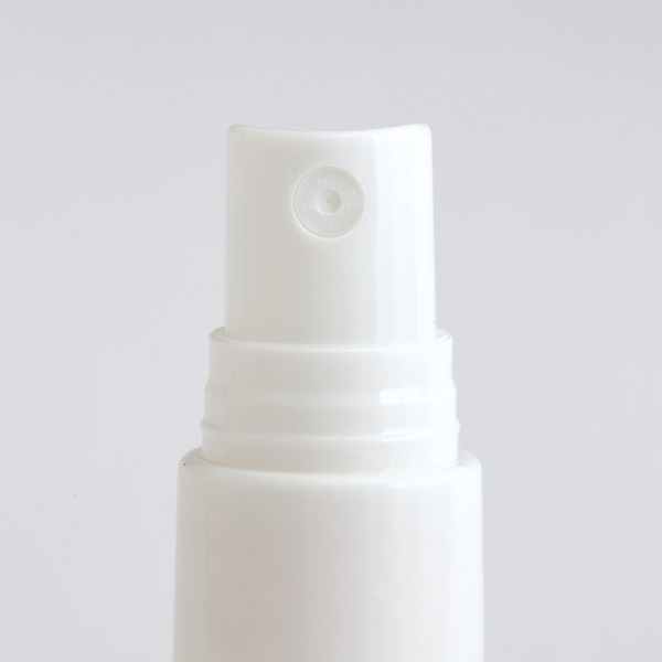 「リラックマ『BASIC RILAKKUMA Flower』ボトルポーチセット リラックマ」（C）2025 SAN-X CO., LTD. ALL RIGHTS RESERVED.