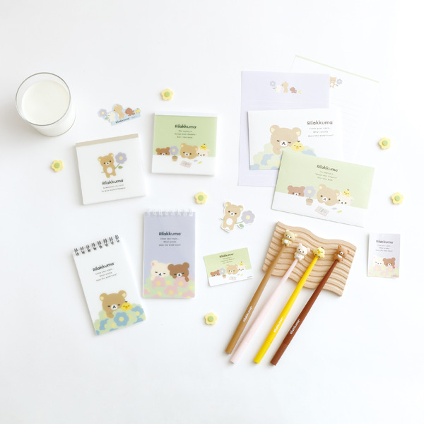 「リラックマ『BASIC RILAKKUMA Flower』」各種（C）2025 SAN-X CO., LTD. ALL RIGHTS RESERVED.