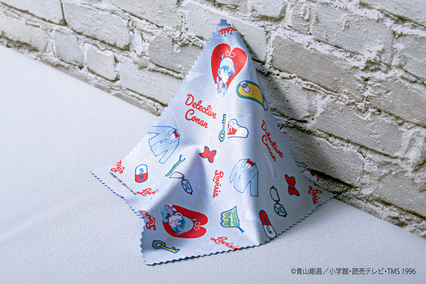 ノベルティ 「Lovisia 名探偵コナンマルチクロス」