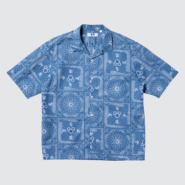ユニクロ「MEN ディズニー イン ブルー コットンリネンシャツ 」カラー：63 BLUE（C）Disney