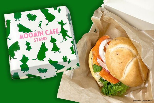 「ムーミンカフェ スタンド」越谷レイクタウンにオープン。限定メニューのカイザーロールは3種類（C）Moomin Characters