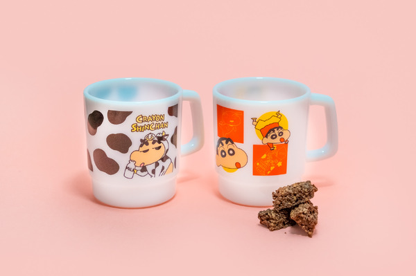 新宿店限定チョコクランチ入りスタッキングマグカップ 2種