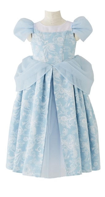 「ベビーマイン」で販売するシンデレラのドレス　(c) Disney