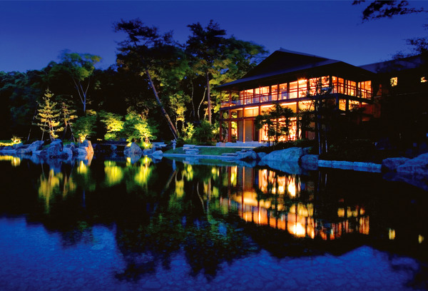 ガーデンレストラン徳川園