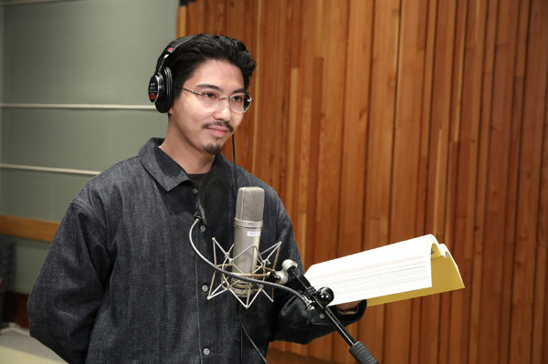 『映画クレヨンしんちゃん 超華麗！灼熱のカスカベダンサーズ』賀来賢人（C）臼井儀人／双葉社・シンエイ・テレビ朝日・ADK 2025