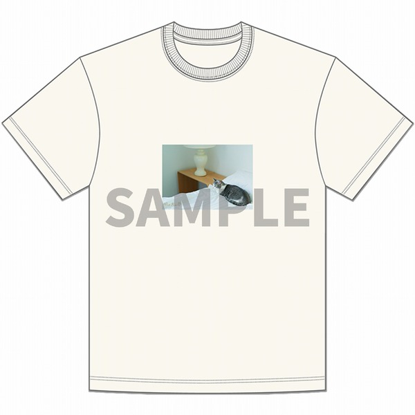 「佐々木琴子1st写真集 明け方の夢」発売記念グッズ「Tシャツ」