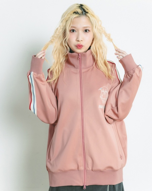 BOCCHI THE ROCK! × CONVERSE TOKYO【HUMAN ROBOT】「後藤ひとり」TRACK JACKET　モデル：青山吉能（C）はまじあき／芳文社・アニプレックス