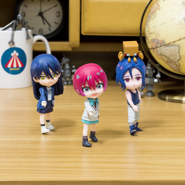 「Plazma」踊るマチュ、ニャアン、シュウジフィギュア ストップモーション動画場面写真