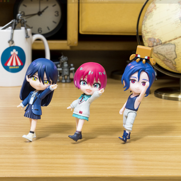 「Plazma」踊るマチュ、ニャアン、シュウジフィギュア ストップモーション動画場面写真