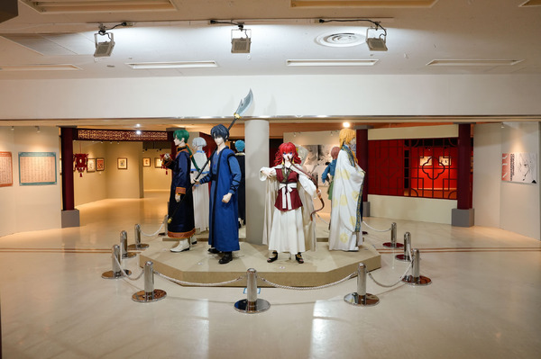 「草凪みずほ画業20周年記念 暁のヨナ大原画展」展覧会のみどころ