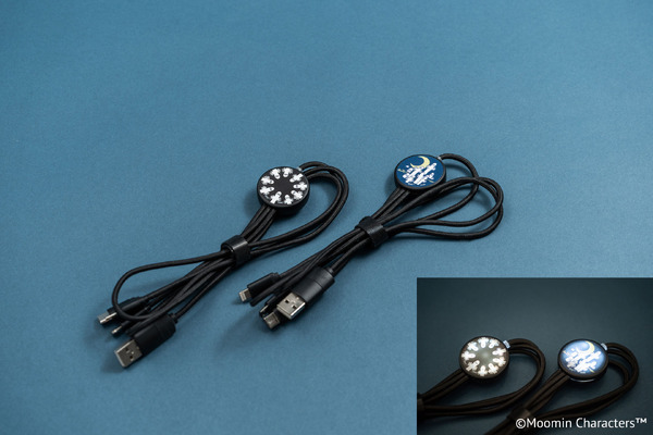 「ニョロニョロ フラッシュマルチ充電ケーブル」（C）Moomin Characters