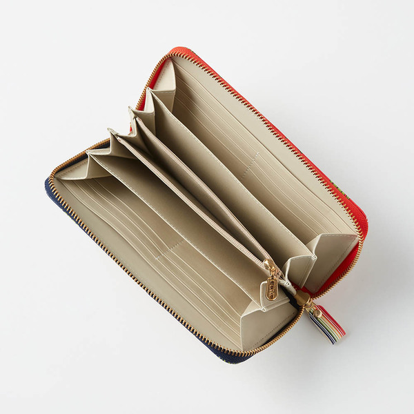 『三人の騎士』浅草文庫本革長財布［日本製］ 34,900円（税込）（C）Disney