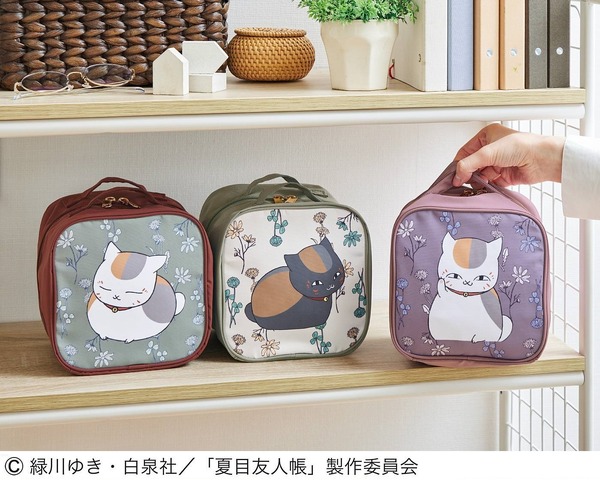 「夏目友人帳×猫部　ニャンコ先生と黒ニャンコのせり上がりお薬箱ポーチの会」3,739円（税込）（C）緑川ゆき・白泉社／「夏目友人帳」製作委員会