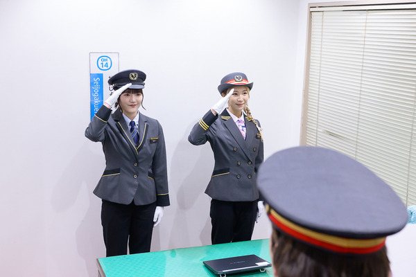 TVアニメ『紫雲寺家の子供たち』×小田急電鉄