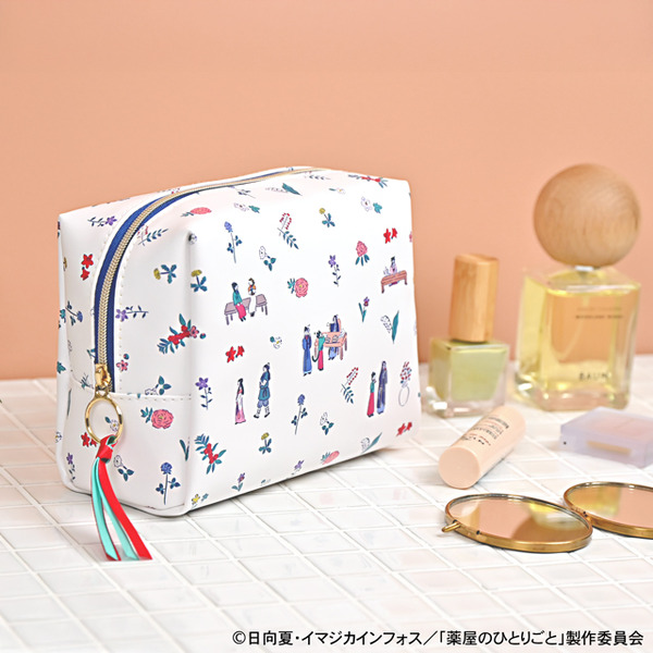 TVアニメ『薬屋のひとりごと』「鬼頭祈コラボ ボックスポーチ」（C）日向夏・イマジカインフォス／「薬屋のひとりごと」製作委員会