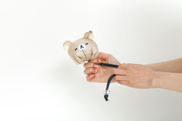 「エコロン リラックマ」ひもをしぼれば…（C）2025 SAN-X CO., LTD. ALL RIGHTS RESERVED.