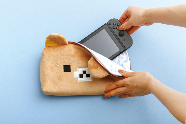 「ゲーミングリラックマ ガジェットポーチ」（C）2025 SAN-X CO., LTD. ALL RIGHTS RESERVED.